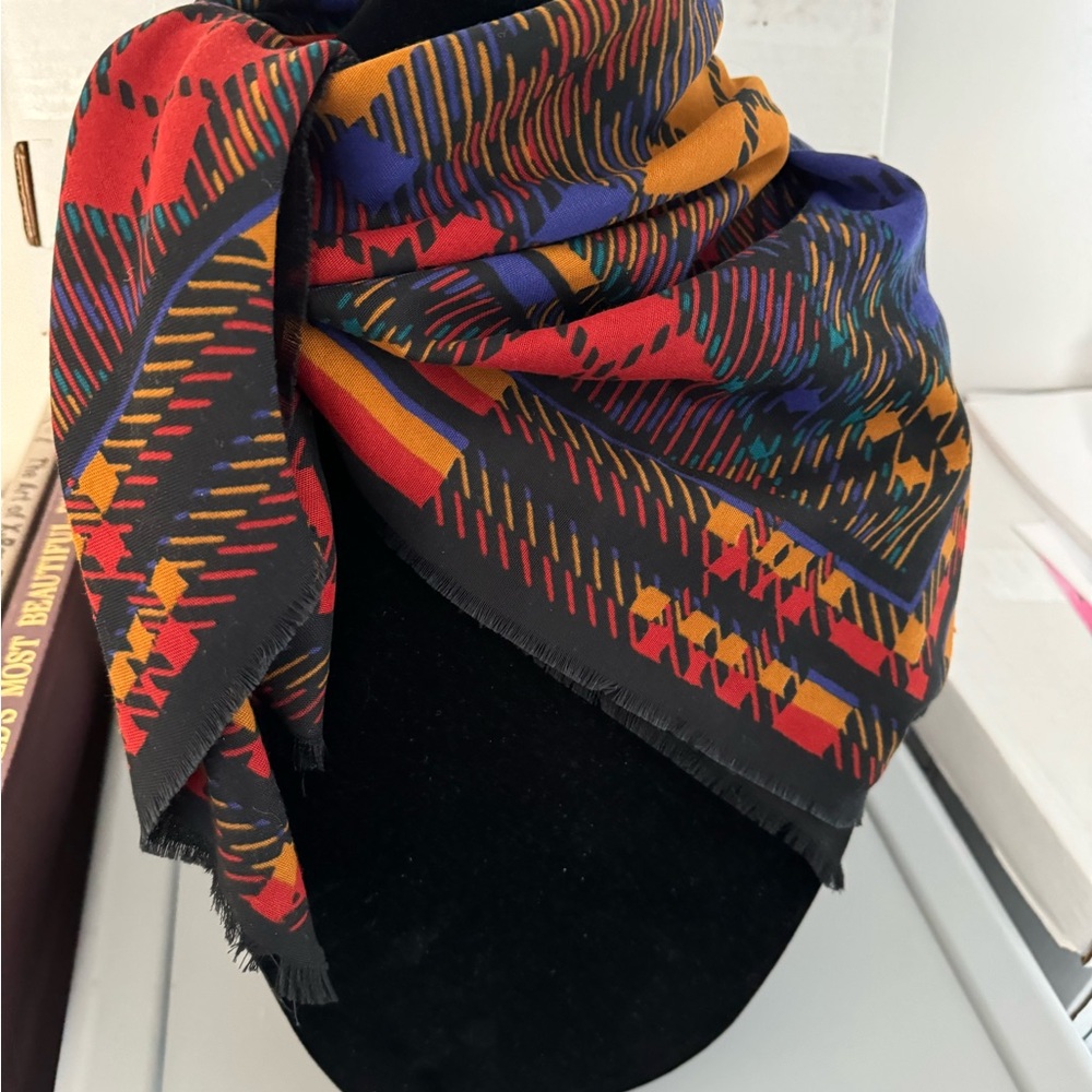 Vintage Italian Scarf 30” Square